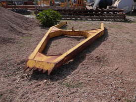 Dozer Tree Push Bar - picture0' - Click to enlarge
