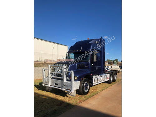 Iveco Powerstar 7500 Primemover Truck