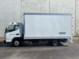 Fuso Canter 515 Pantech Truck - picture0' - Click to enlarge