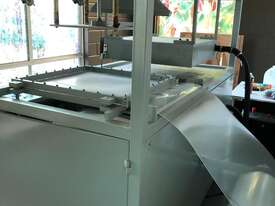 Vacuum/Thermoforming Machine Semi-Automatic - picture2' - Click to enlarge