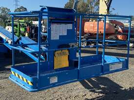 Genie S45 Boom Lift   Straight Stick. Excelelnt condition Low Hour Unit! - picture1' - Click to enlarge