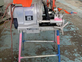 Ridgid Pipe Threader - picture1' - Click to enlarge