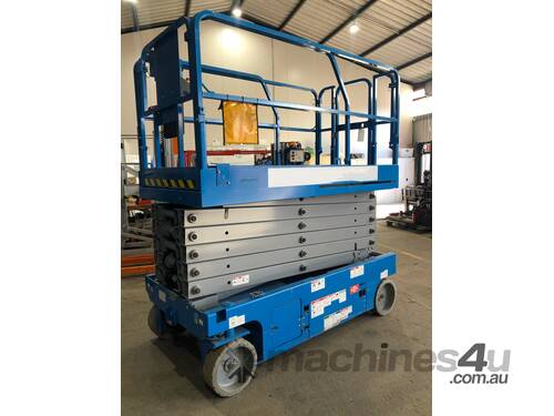 Genie GS4047 - 40ft Electric Scissor Lift