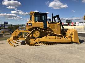 Caterpillar D6T XL Dozer - picture0' - Click to enlarge