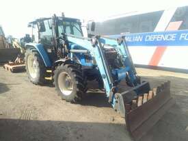 New Holland TL90A - picture0' - Click to enlarge