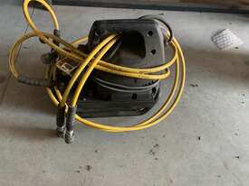 Enerpac ZU4 Class portable hydraulic pac - picture0' - Click to enlarge