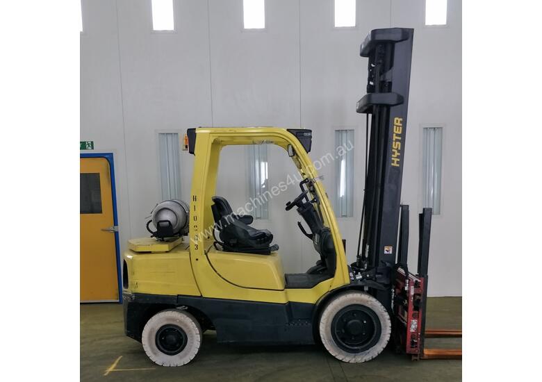 caption 3.5T LPG Counterbalance Forklift