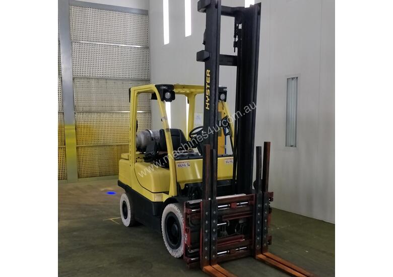 caption 3.5T LPG Counterbalance Forklift