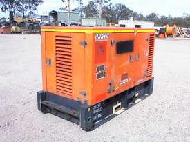 Promac/Nugen generator 10 KVA 240 volt. - picture1' - Click to enlarge