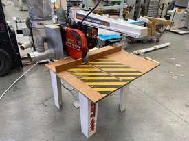 heavy duty Radial arm saw at 60% of replacement - picture0' - Click to enlarge