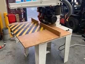 heavy duty Radial arm saw at 60% of replacement - picture1' - Click to enlarge