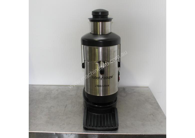 Used Robot Coupe Robot Coupe J100 Ultra Juicer Centrifugal Juicer in