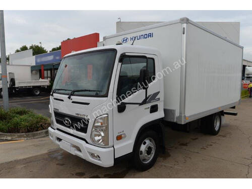 2020 HYUNDAI MIGHTY EX6 MWB - Pantech trucks