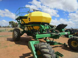 2011 John Deere 1910 Air Drills - picture0' - Click to enlarge