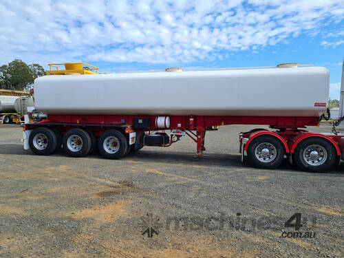 Tristar Industries Semi Tanker Trailer