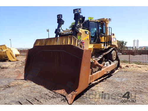 2016 Caterpillar D9T Dozer – CLM-025