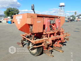 GRIMME POTATO HARVESTER - picture1' - Click to enlarge