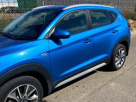 Hyundai Tucson SUV Light Commercial - picture1' - Click to enlarge