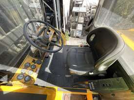 HYSTER H225H TYRE HANDLER (PS083) - Sydney Forklifts - **ON HIRE** - picture2' - Click to enlarge