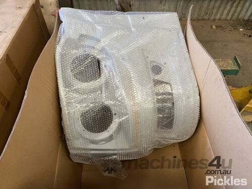 Kenworth K200 Headlamp Cover