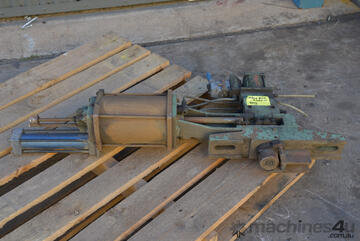 GOYEN CONTROLS Pneumatically power wire tube bending bent bender forming machine