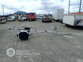 CUSTOM BUILT SINGLE AXLE BOAT TRAILER - picture0' - Click to enlarge