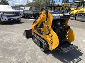 Hyload Tracked mini loader 23HP  - picture2' - Click to enlarge