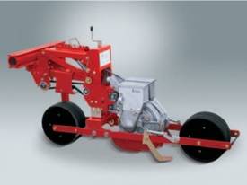 Agricola Italiana Pnuematic Seeder - picture2' - Click to enlarge