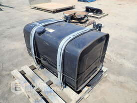 DIESEL TANK - picture1' - Click to enlarge