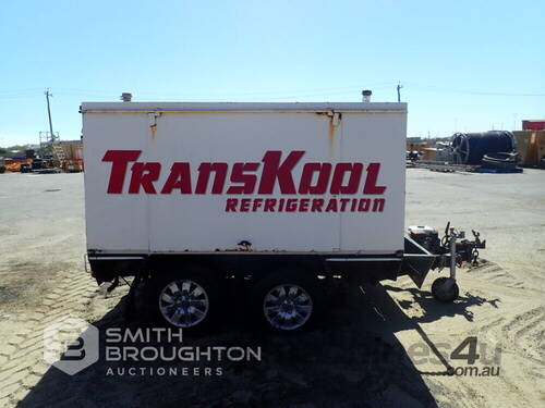 TANDEM AXLE ENCLOSED BOX TRAILER