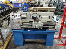 240 Volt Hafco Metalmaster AL 336 Centre Lathe - picture0' - Click to enlarge