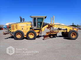 2004 VOLVO G710B MOTOR GRADER - picture0' - Click to enlarge