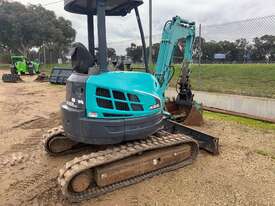 Kobelco SK35SR-5 Mini Excavator for sale - picture0' - Click to enlarge