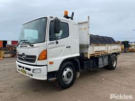 2007 Hino Ranger FG1J - picture0' - Click to enlarge