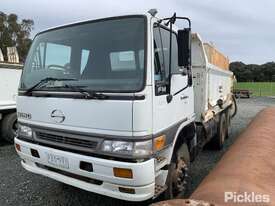 1998 Hino FM1J - picture0' - Click to enlarge