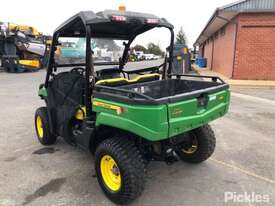 2018 John Deere XUV560E - picture2' - Click to enlarge