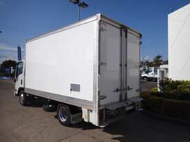 2014 ISUZU NNR 200 - Pantech trucks - Tail Lift - picture1' - Click to enlarge