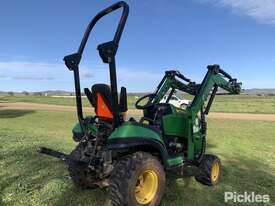 2013 John Deere 1025R - picture2' - Click to enlarge