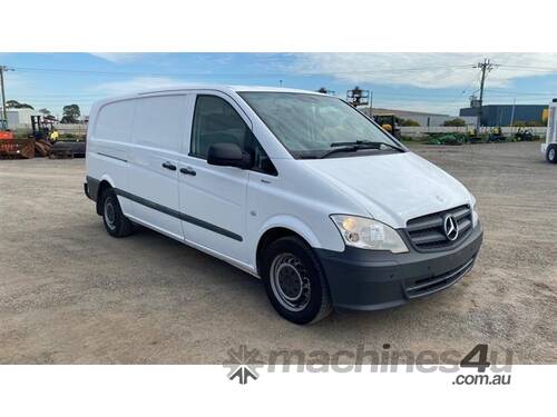 Mercedes-Benz Vito 113