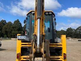 JCB 3CX Backhoe Loader - picture0' - Click to enlarge