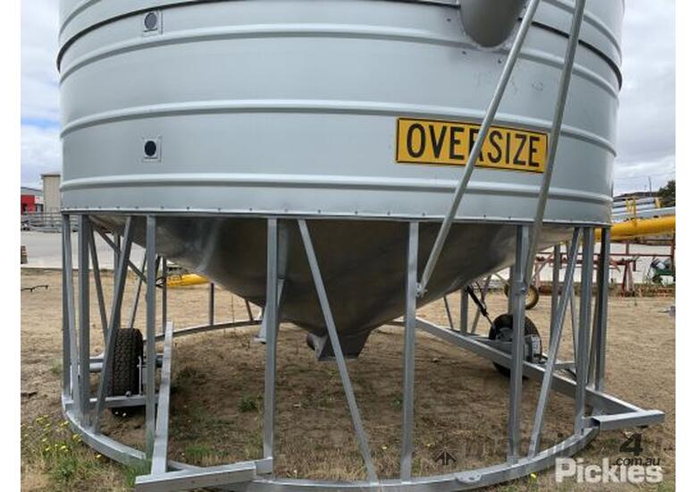 Used Grain Bin Grain Commander 45 Tonne Grain Bin 13 Auger Hydraulic