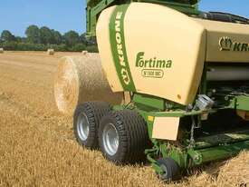 2018 Krone Fortima V1800 Round Hay Baler - picture0' - Click to enlarge