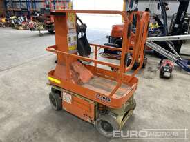 JLG 1230ES Wheeled Vertical Mast Lift - picture2' - Click to enlarge