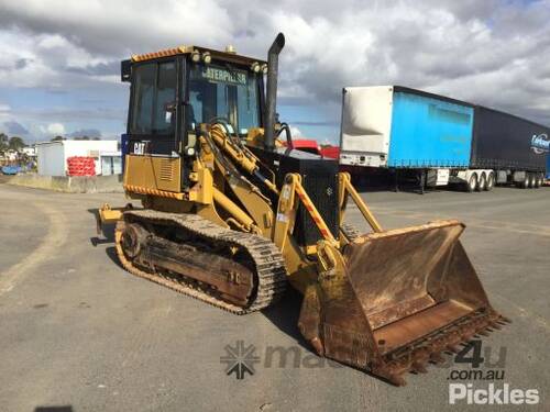 1999 Caterpillar 933