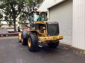 Caterpillar 924G Loader - picture1' - Click to enlarge