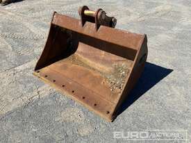 Oz 1200mm Mud Bucket to suit Excavator - picture0' - Click to enlarge