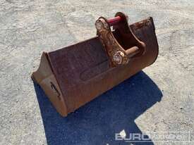 Oz 1200mm Mud Bucket to suit Excavator - picture1' - Click to enlarge