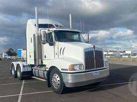 Kenworth T401 - picture0' - Click to enlarge