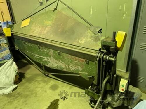 caption KLEEN - 2.5 X 3MM MANUAL CLAMP HYDRAULIC FOLDER * AUSTRALIAN MADE & NEW HYDRULIC SYSTEM*