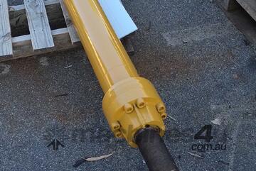 Caterpillar 24M 24H Grader Side Shift Cylinder 141-2914 or 507-2438